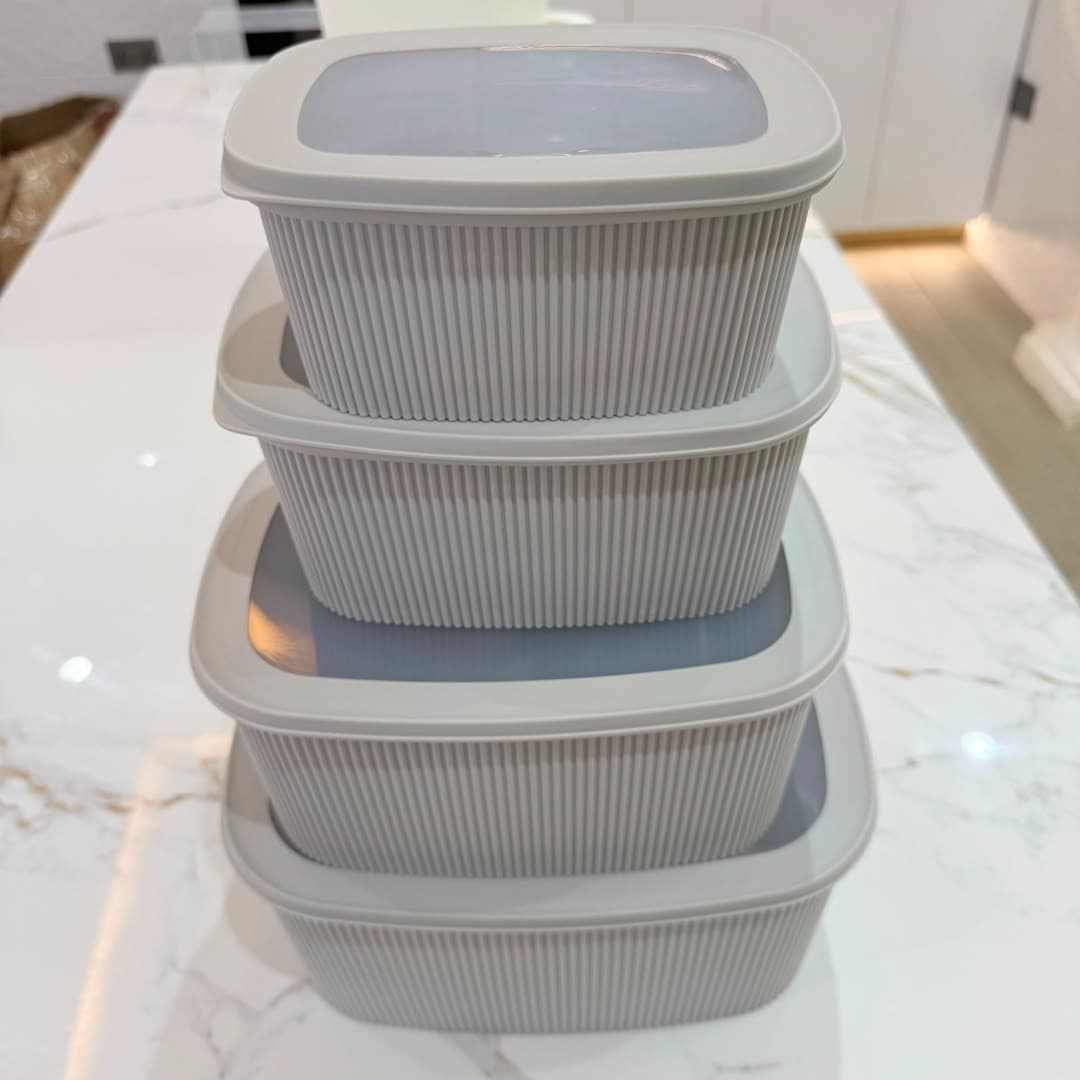 4pcs Silicone Storage Bowls — image 3